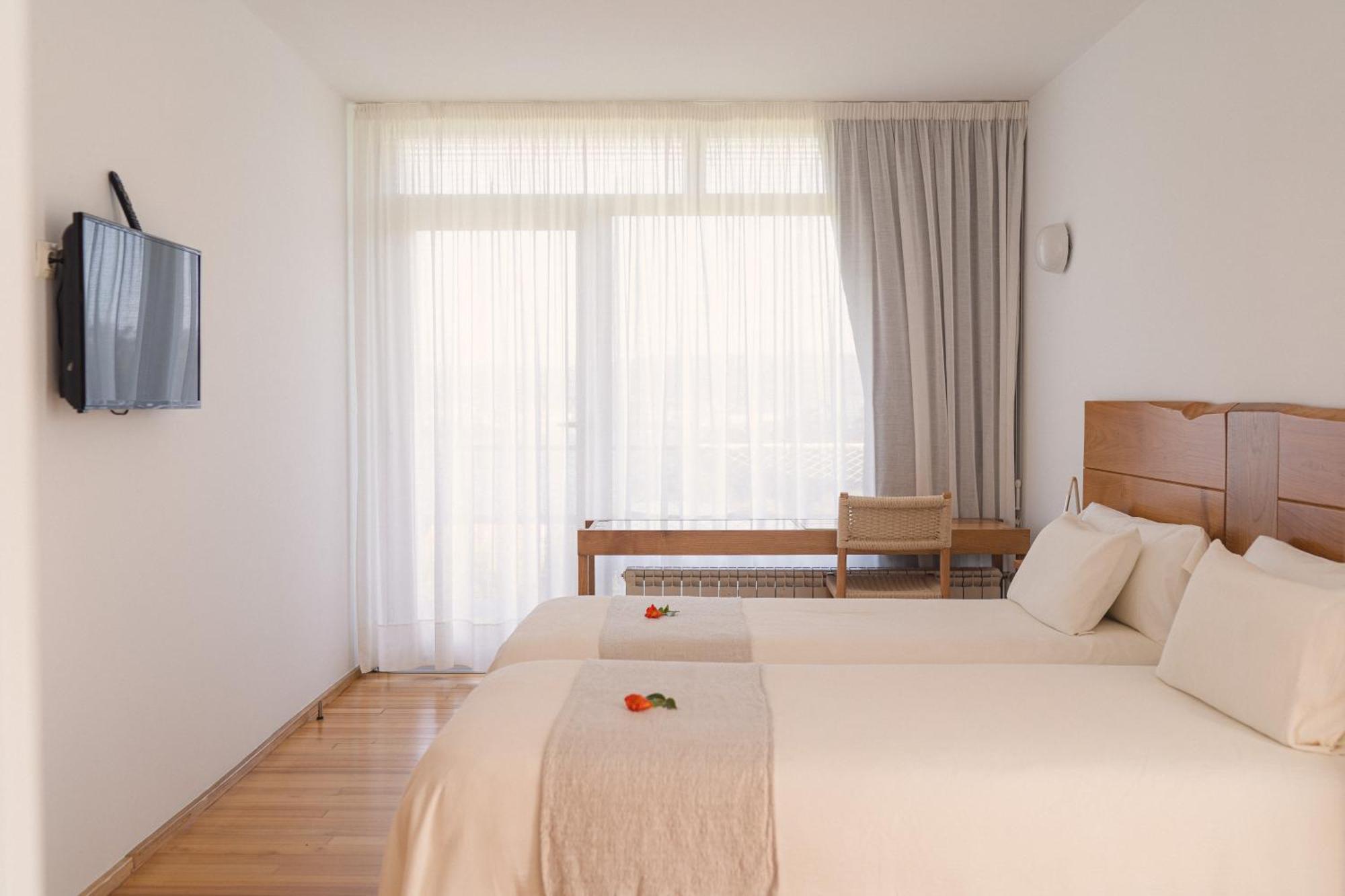 Hotel A Miranda Feas Екстер'єр фото